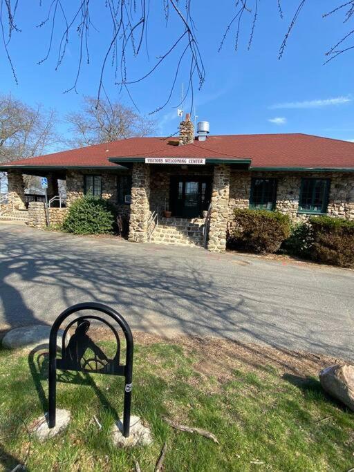 Beach Gem Gloucester Exterior photo