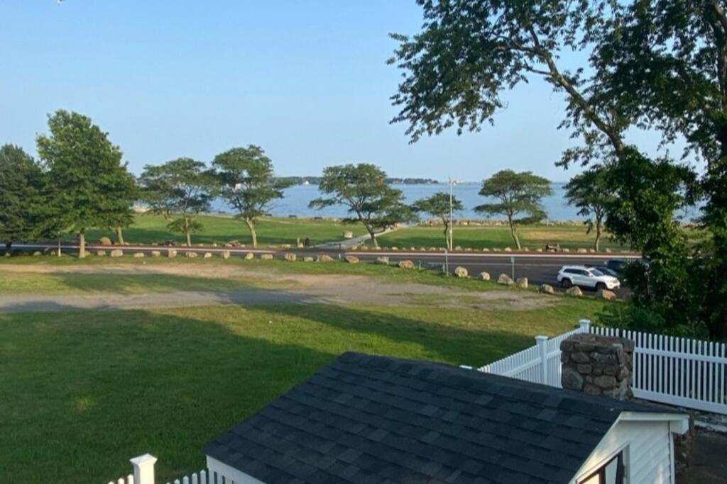 Beach Gem Gloucester Exterior photo